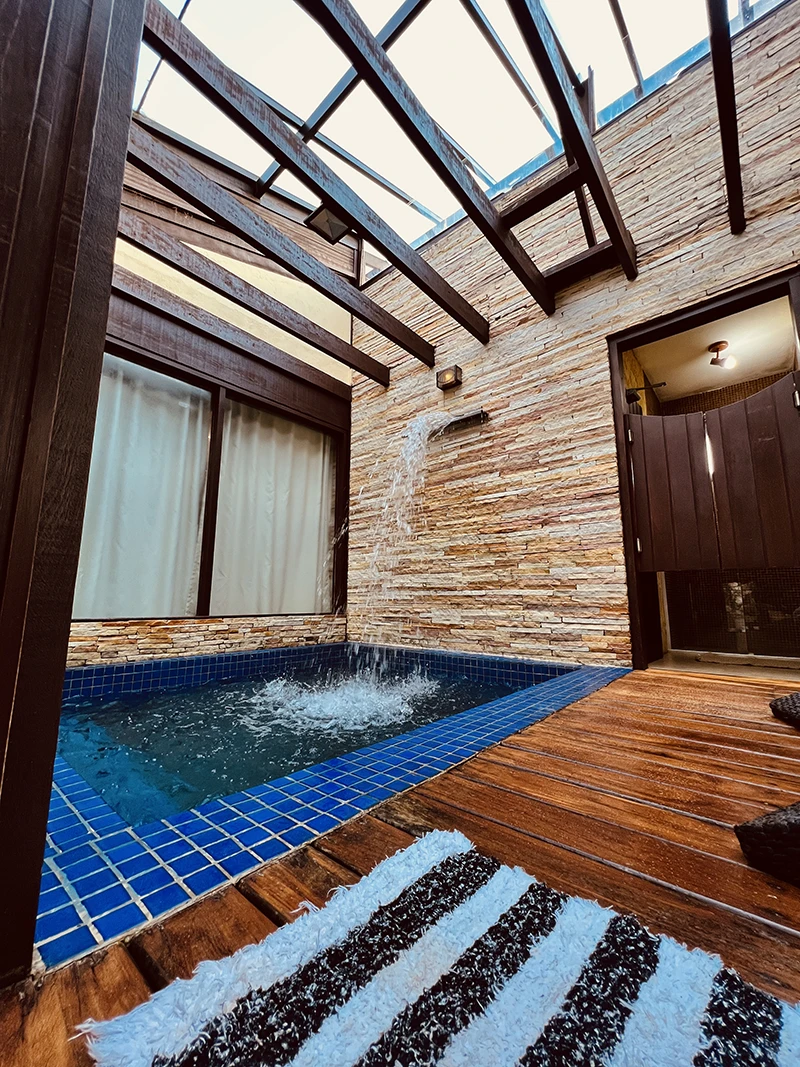 Chalé com Piscina